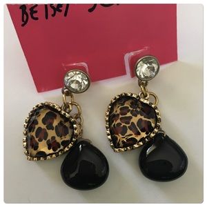 BETSEY JOHNSON EARRINGS